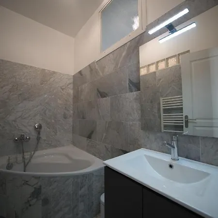 Designer Flat Lejlighed *