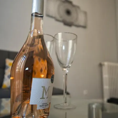 Designer Flat Lejlighed *