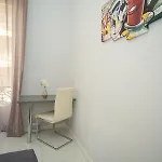 Designer Flat ניס